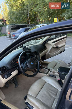 Седан BMW 3 Series 2003 в 