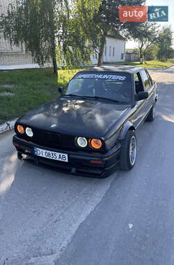 Седан BMW 3 Series 1985 в Львові