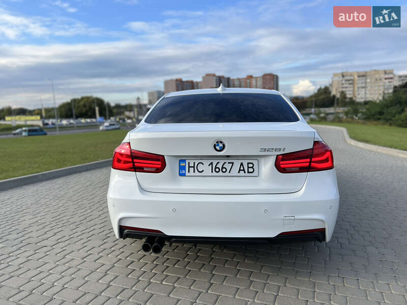 Седан BMW 3 Series 2016 в Львове фото 5 Седан BMW 3 Series 2016 в Львове