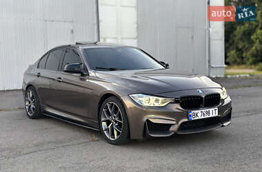 Седан BMW 3 Series 2013 в Ровно