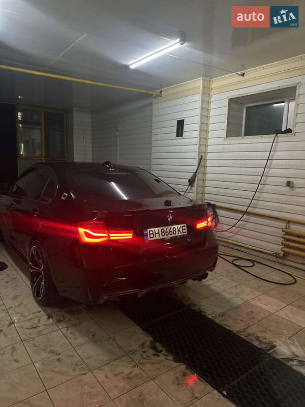 Седан BMW 3 Series 2015 в Одессе