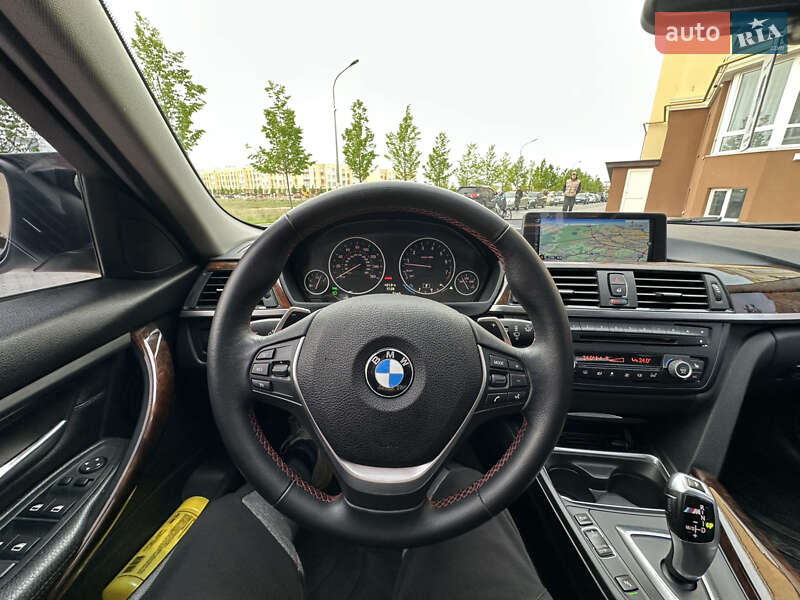 Седан BMW 3 Series 2014 в Киеве