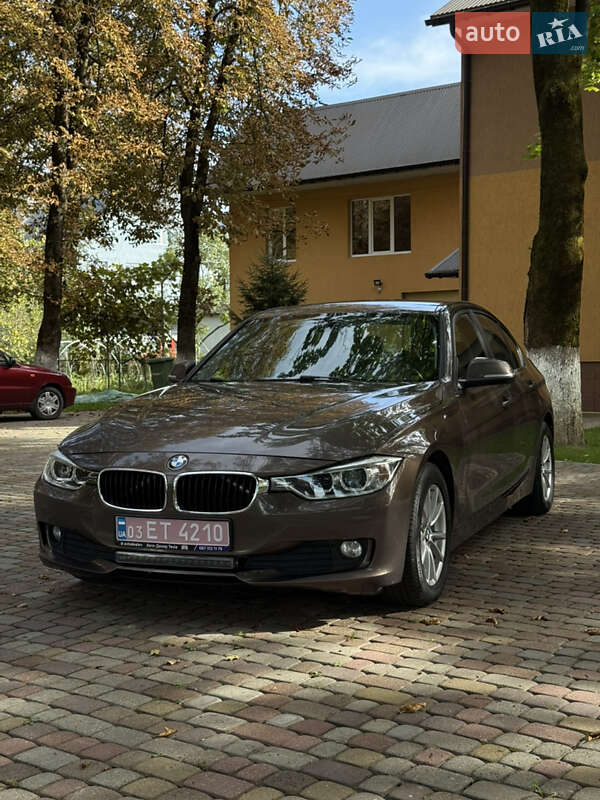 Седан BMW 3 Series 2012 в Тячеве фото 2 Седан BMW 3 Series 2012 в Тячеве
