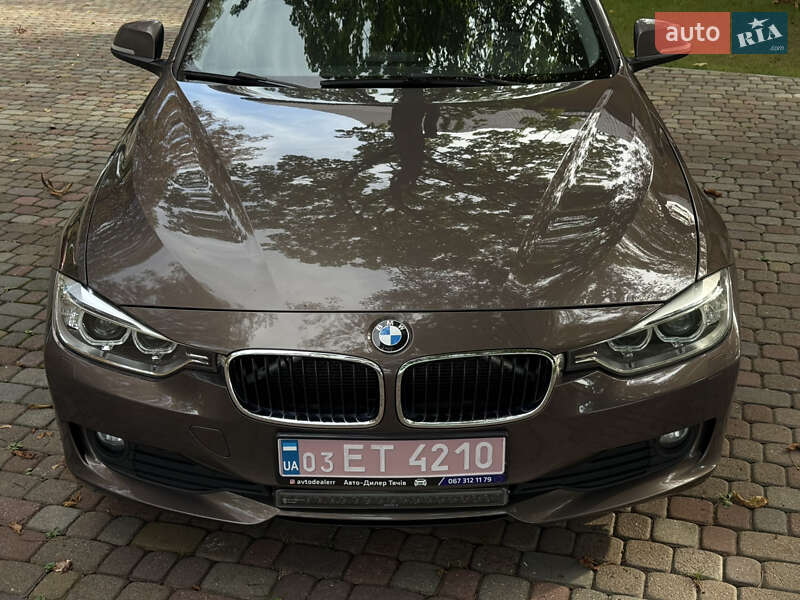 Седан BMW 3 Series 2012 в Тячеве фото 10 Седан BMW 3 Series 2012 в Тячеве