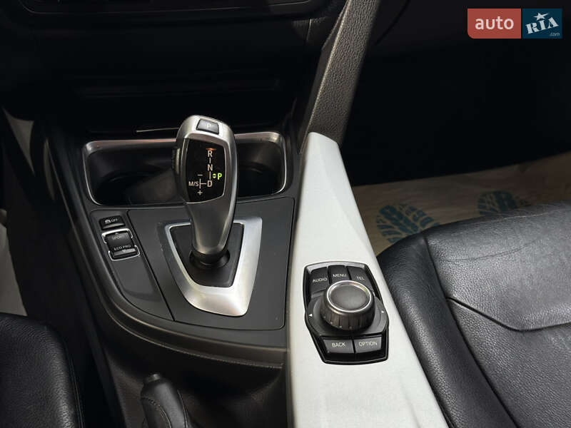 Седан BMW 3 Series 2012 в Тячеве фото 23 Седан BMW 3 Series 2012 в Тячеве