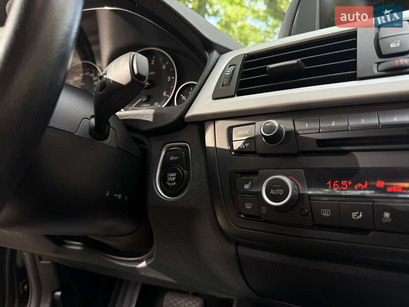 Седан BMW 3 Series 2012 в Тячеве фото 31 Седан BMW 3 Series 2012 в Тячеве