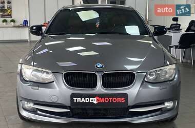 Купе BMW 3 Series 2011 в 