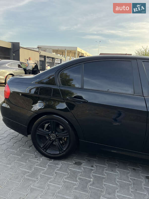 Седан BMW 3 Series 2010 в Виннице фото 8 Седан BMW 3 Series 2010 в Виннице