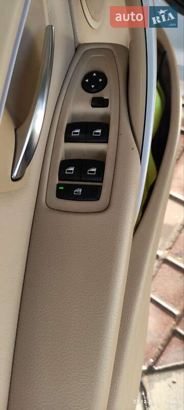 Седан BMW 3 Series 2013 в Кривом Роге фото 5 Седан BMW 3 Series 2013 в Кривом Роге