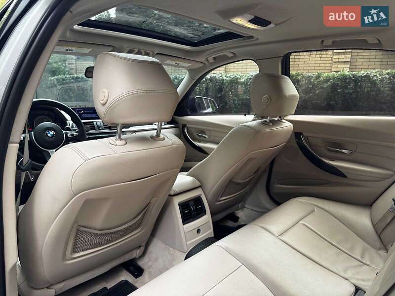 Седан BMW 3 Series 2012 в Киеве