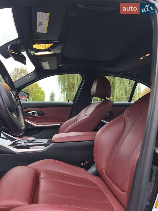 Седан BMW 3 Series 2023 в Виннице