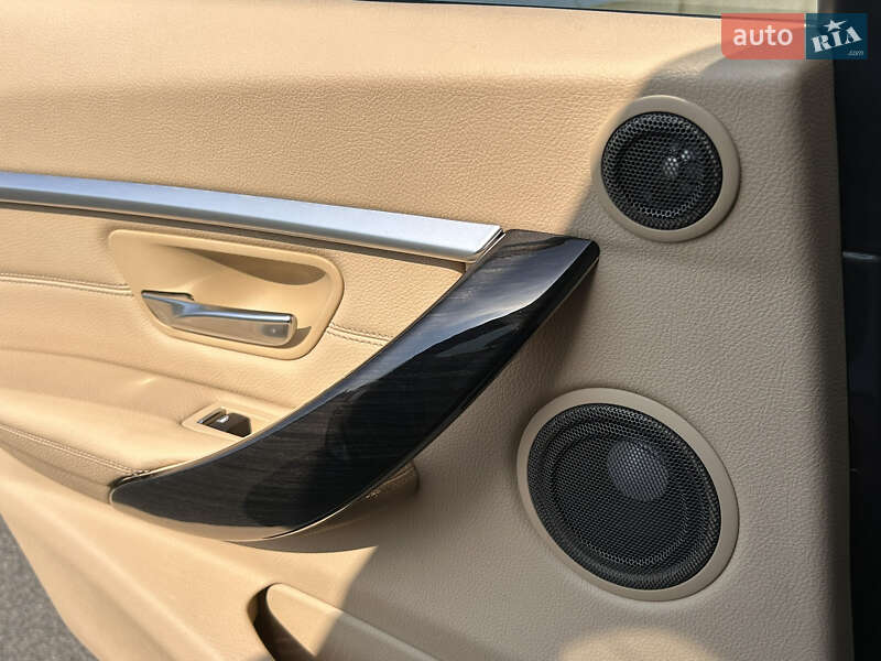 Седан BMW 3 Series 2016 в Киеве фото 32 Седан BMW 3 Series 2016 в Киеве