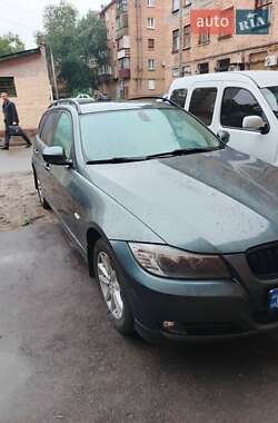 Универсал BMW 3 Series 2010 в Киеве