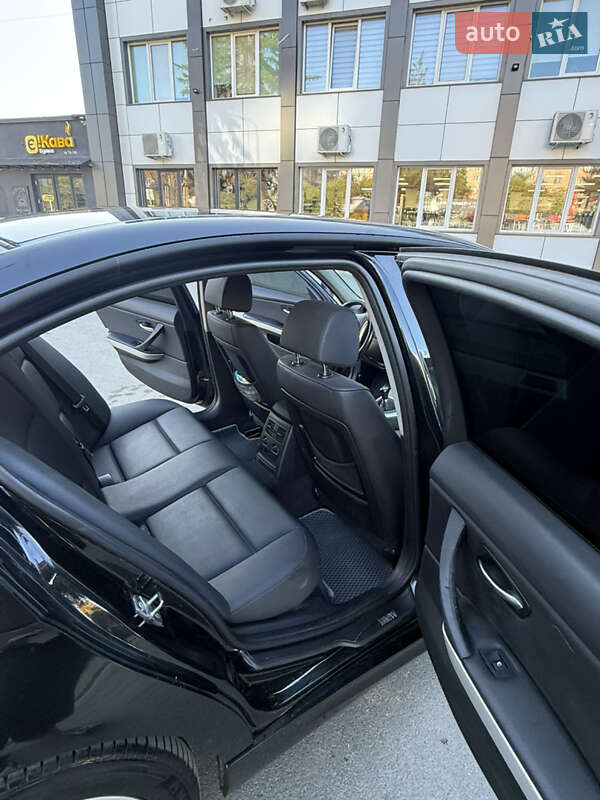 Седан BMW 3 Series 2009 в Полтаві