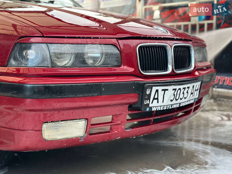 Седан BMW 3 Series 1993 в Ивано-Франковске