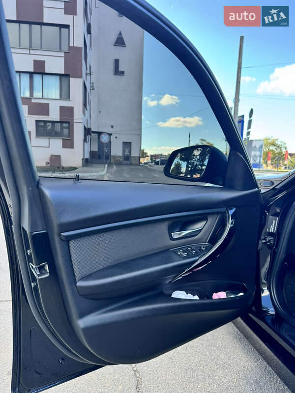 Універсал BMW 3 Series 2017 в Миколаєві