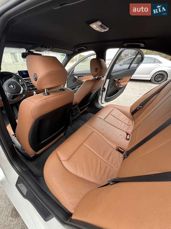 Седан BMW 3 Series 2012 в Одесі