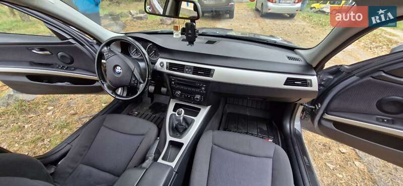Универсал BMW 3 Series 2010 в Дружковке фото 20 Универсал BMW 3 Series 2010 в Дружковке