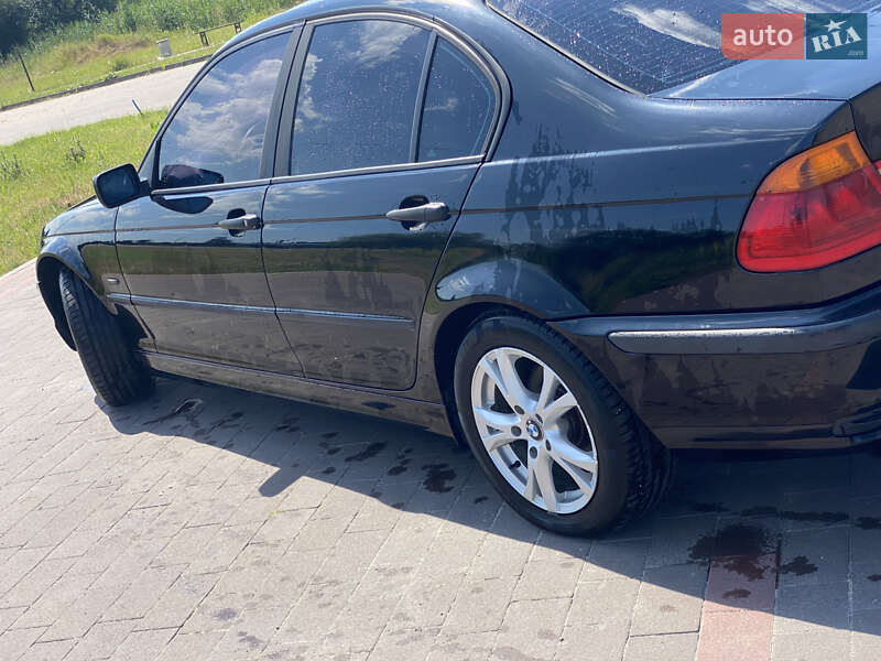 Седан BMW 3 Series 1998 в Стрые