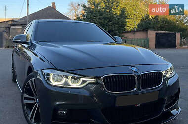 Седан BMW 3 Series 2018 в Киеве
