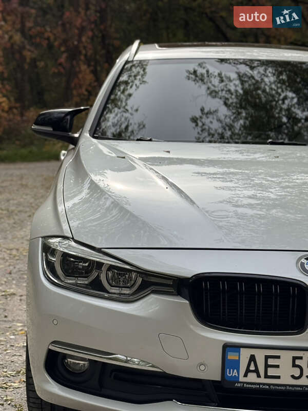 Универсал BMW 3 Series 2017 в Днепре фото 34 Универсал BMW 3 Series 2017 в Днепре