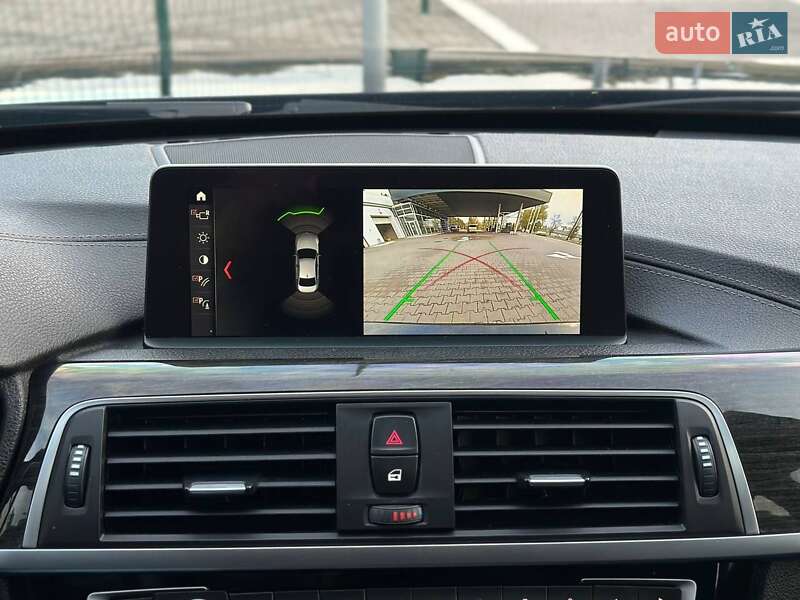 Седан BMW 3 Series 2017 в Киеве