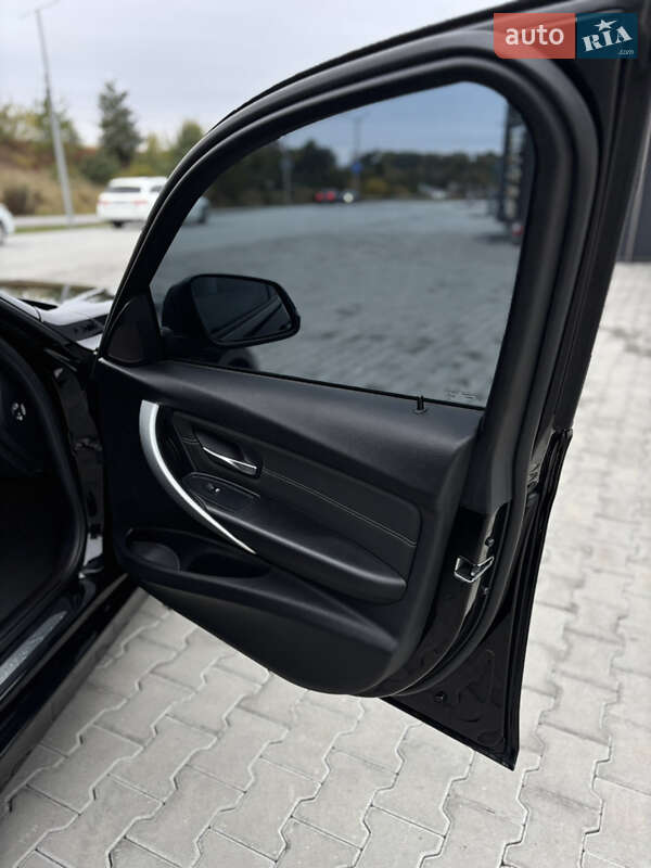 Універсал BMW 3 Series 2015 в Волочиську