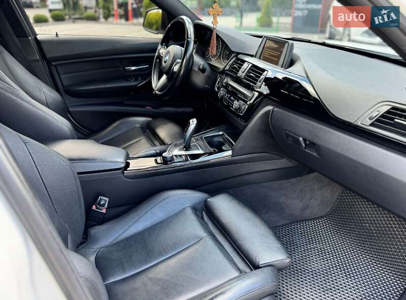 Седан BMW 3 Series 2016 в Хмельницькому