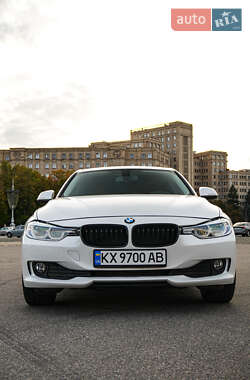 Седан BMW 3 Series 2015 в Харькове
