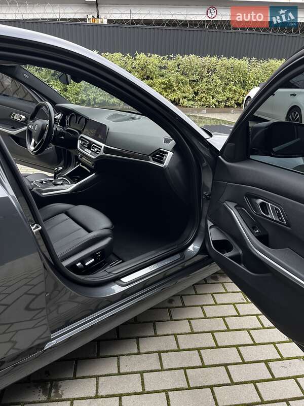 Седан BMW 3 Series 2019 в Киеве фото 22 Седан BMW 3 Series 2019 в Киеве