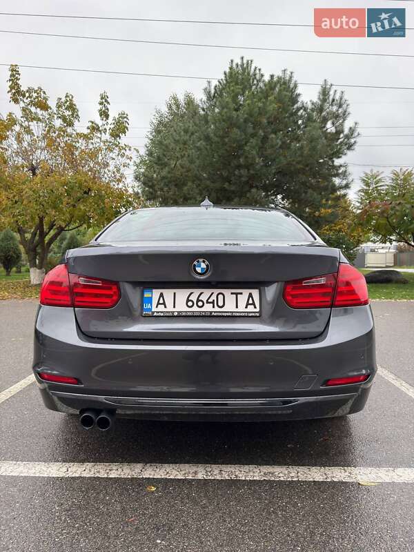 Седан BMW 3 Series 2012 в Вышгороде