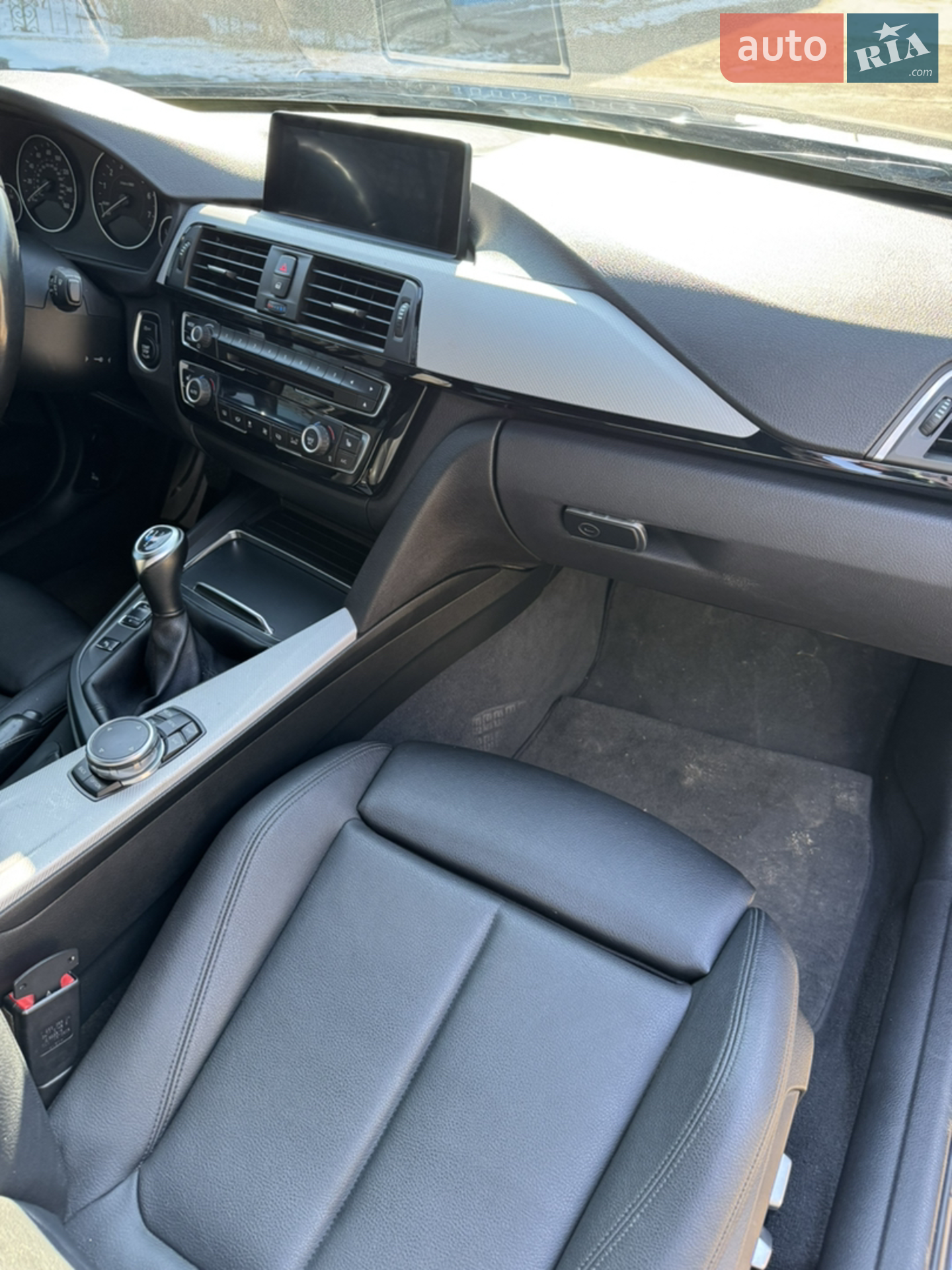 2016 BMW 3er - мініатюра 16