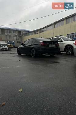 Седан BMW 3 Series 2014 в Виннице