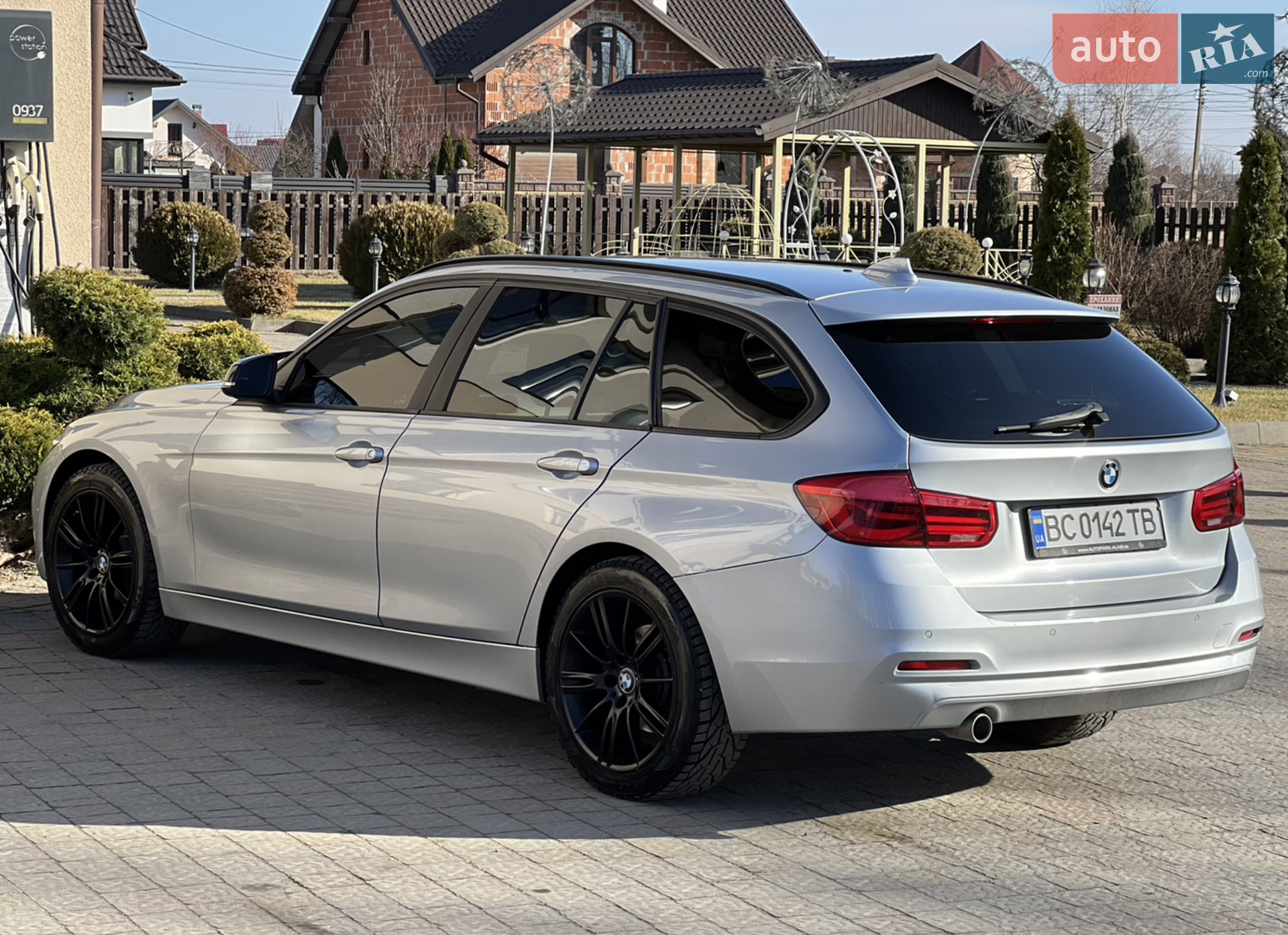 2015 BMW 3er - мініатюра 14