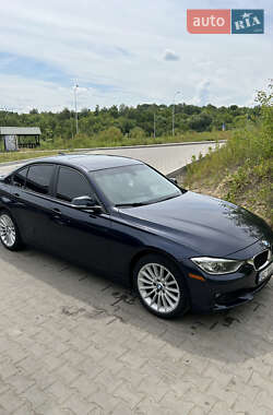 Седан BMW 3 Series 2013 в Львові