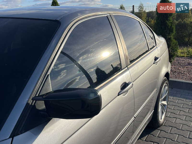 Седан BMW 3 Series 2004 в Виннице