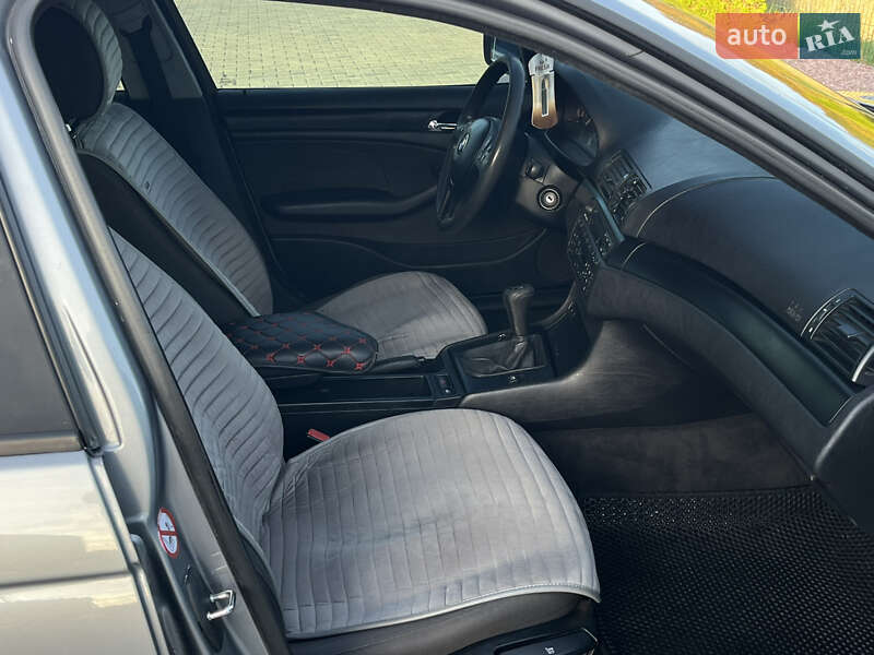 Седан BMW 3 Series 2004 в Виннице