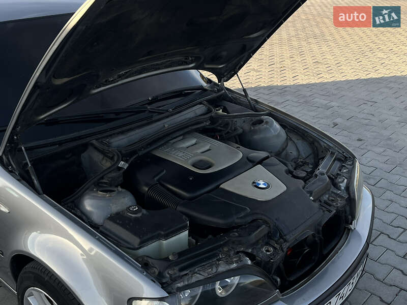 Седан BMW 3 Series 2004 в Виннице