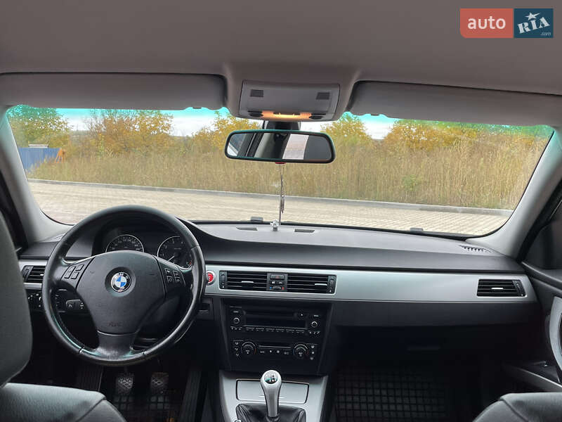 Универсал BMW 3 Series 2005 в Ровно фото 49 Универсал BMW 3 Series 2005 в Ровно