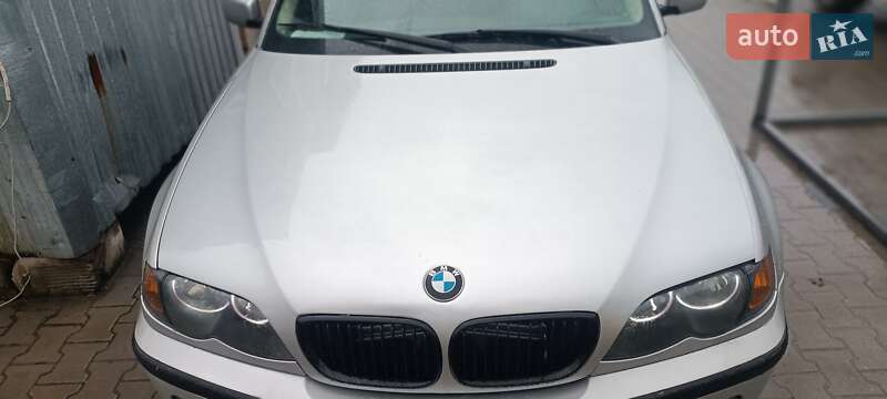 Седан BMW 3 Series 2004 в Киеве