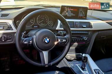 Седан BMW 3 Series 2015 в Черновцах