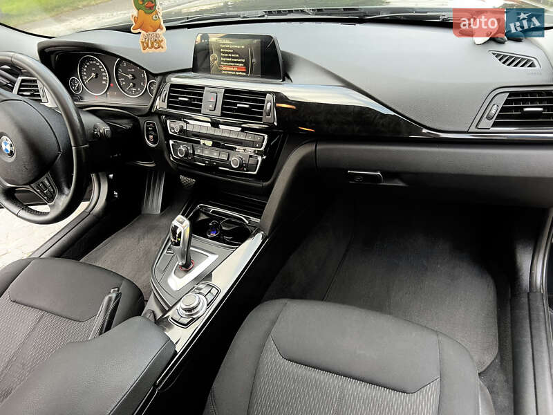 Седан BMW 3 Series 2017 в Львове фото 28 Седан BMW 3 Series 2017 в Львове