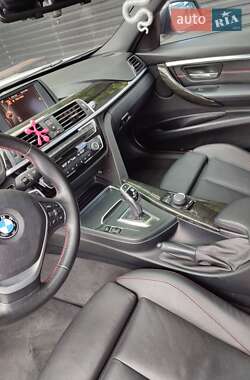 Седан BMW 3 Series 2016 в 
