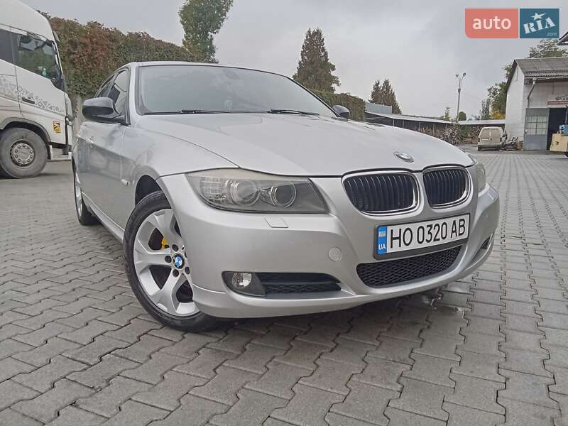 BMW 3 Series 2010 BMW 3 Series 2010