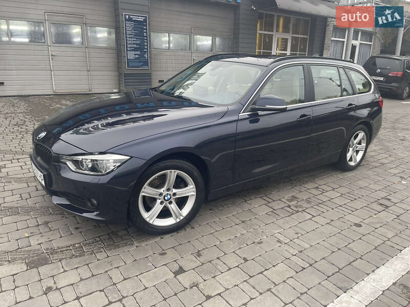 Универсал BMW 3 Series 2015 в Киеве