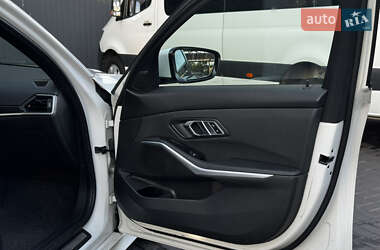 Седан BMW 3 Series 2019 в 