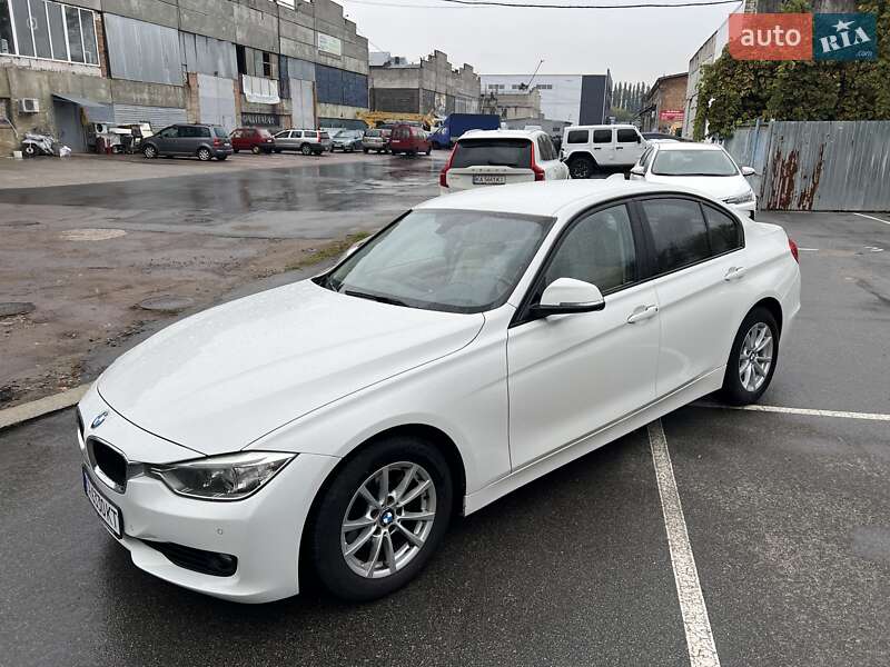 BMW 3 Series 2012