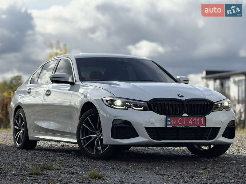 Седан BMW 3 Series 2019 в Самборе