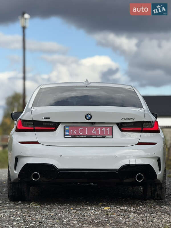 Седан BMW 3 Series 2019 в Самборе