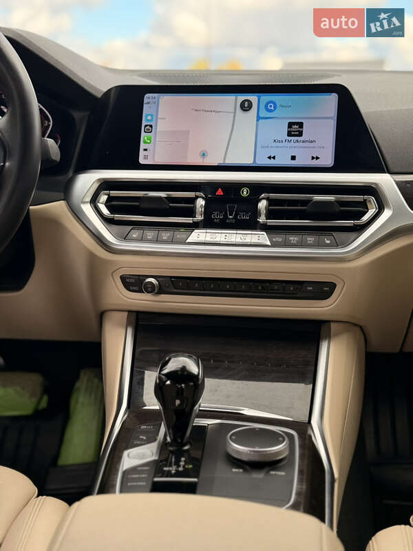 Седан BMW 3 Series 2019 в Самборе